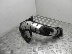 Ford USA F2G3-9R504-BD / F2G39R504BD EDGE 2016 Prise d'air / Conduit d'air d'admission