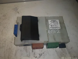 Volvo 30765624 XC60 2010 Boîte à fusibles