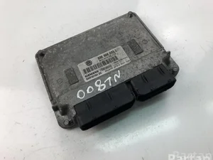 Volkswagen 03E906033L POLO (9N_) 2011 Control unit for engine