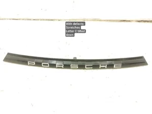 Porsche 971827044B, 971827044 PANAMERA (971) 2018 Un autre détail de finition