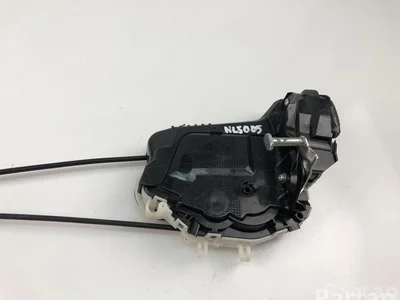 Toyota U20-14120F1 / U2014120F1 YARIS (_P13_) 2013 Durų užraktas - Nuotrauka 1