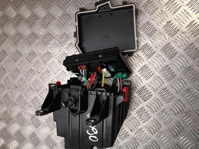 Renault 284B03164R ZOE (BFM_) 2020 Boîte à fusibles - Image 1