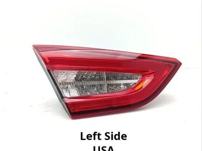 Maserati 670009229, 21020101, M156-SX / 670009229, 21020101, M156SX QUATTROPORTE VI 2014 Lampy tylne z lewej USA - Obraz 1