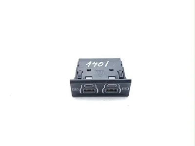 Gebrauchtes Original Jeep 68572629AA, P68572629AA, 53466960, T3652A6205 Wagoneer/ Wagoneer L WS 2023 Eingabegerät - Bild 1