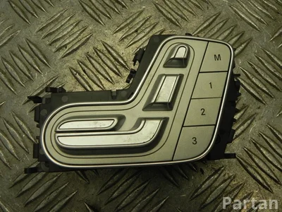 Mercedes-Benz A 167 905 21 01 / A1679052101 GLE (W167) (2019 ...) 2019 Przycisk pamięci ustawienia fotela - Zdjęcie 1