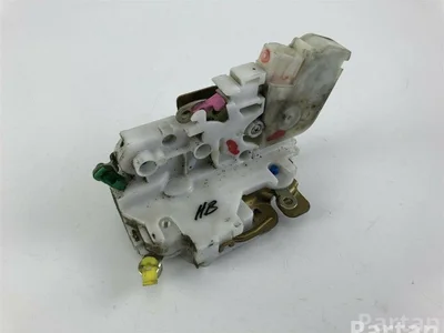 Nissan 805525P003 NAVARA (D22_) 2002 Serrure de porte - Image 1