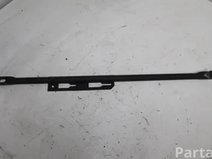 Volvo 31651561 V90 II 2018 Halter für Kühler