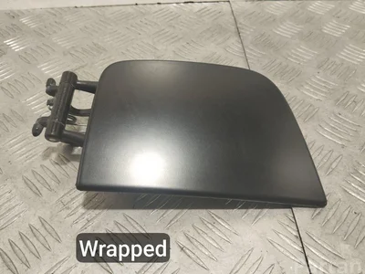 Aston Martin KY53-405A02-A, KY53405A02A / KY53405A02A, KY53405A02A DB11 (AM5) 2019 Bouchon de réservoir de carburant - Image 1