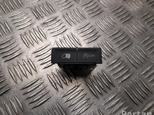 MAN 7C0 927 211 Q / 7C0927211Q TGE 3.180 2023 Commutateur multiple