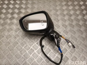 Nissan E13049984 Ariya 2025 Lusterko zewnętrzne z lewej mechaniczna regulacja Sygnał kierunkowskazu Kamera Ostrzeżenie martwej strefy