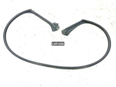 Mercedes-Benz A2976730300 EQS (V297) 2022 Uszczelka drzwi - Zdjęcie 1