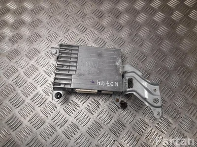 Toyota 86280-47050 / 8628047050 PRIUS (_W5_) 2016 Аудио-усилитель - Изображение 1