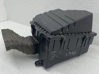 Audi 6C0129620A, 6C0129607K A1 (8X1, 8XK) 2016 Boîtier de filtre à air - Image 1