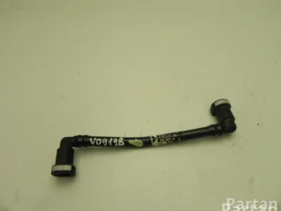 Ford USA FR3E-6K817-BA / FR3E6K817BA MUSTANG Coupe 2016 Tuyaux / tuyaux d'alimentation en air - Image 1