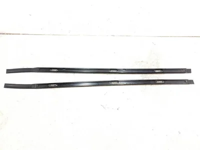Land Rover L8BM-550A63-AB, VPLER0177, L8BM46034AB, LR132037, L8BM550B12AD / L8BM550A63AB, VPLER0177, L8BM46034AB, LR132037, L8BM550B12AD Defender Station Wagon (L663) 2022 Roof rail Kit - Image 1