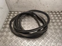 Gebrauchtes Original Mercedes-Benz A44773106007 EQV (W447) 2020 Dichtung, Koffer-/Laderaumklappe