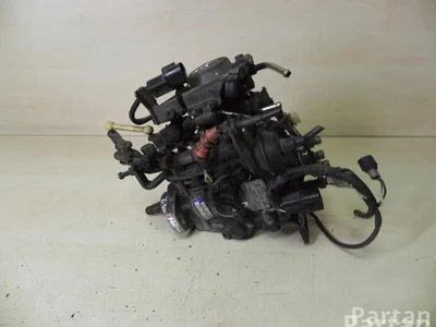 Mitsubishi 104740-8131, 104640-8131 / 1047408131, 1046408131 L 200 / TRITON (KA_T, KB_T) 2005 Pompe d'alimentation - Image 1