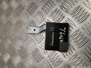 Mercedes-Benz 89784-12061 / 8978412061 C-CLASS (W204) 2008 control unit