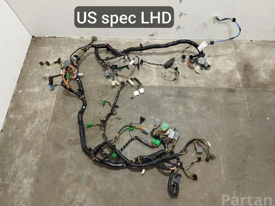 Aston Martin 9G33-14401-MB / 9G3314401MB Vantage Coupe 2009 Harnais - Image 1