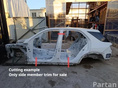 Mercedes-Benz GLE (W167) (2019 ...) 2022 Side sill Left - Image 1