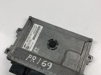 Peugeot 9805895780; 9800913080 / 9805895780, 9800913080 208 2013 Unité de contrôle moteur - Image 1