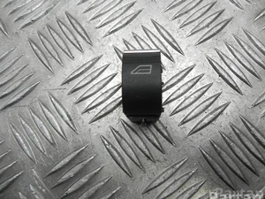 Ford BM5T-14529-AB / BM5T14529AB FOCUS III Turnier 2012 Bouton de lève-vitre