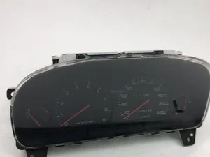 Hyundai 7111-0551 / 71110551 LANTRA II (J-2) 2000 Tableau de bord