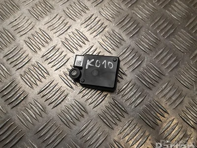 Tesla 1607917-00-G / 160791700G Model Y 2021 Capteur radar - Image 1