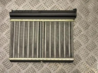 BMW 64 11 1 393 212 / 64111393212 5 (E39) 2003 Wymiennik ciepła, ogrzewanie wnętrza - Zdjęcie 1