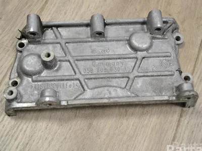 Audi 059109130AG, 059109130 A6 (4G2, C7, 4GC) 2013 Couvercle de culasse - Image 1