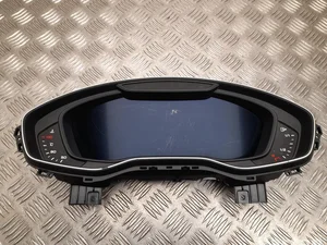 Audi 8W5 920 790 D / 8W5920790D A5 Sportback (F5A) 2017 Tableau de bord