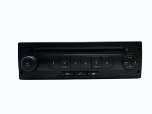 Renault Trucks 28480718, 28032127, 7422587275, 7422587261 T 2017 Radio, Multimedia