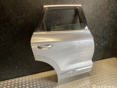 Volkswagen Touareg III CR 2019 Porte Right Rear - Image 1