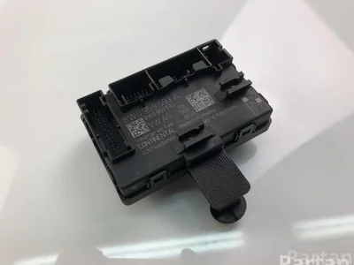 Volkswagen 8W0959593A PASSAT (3C2) 2010 control unit - Image 1