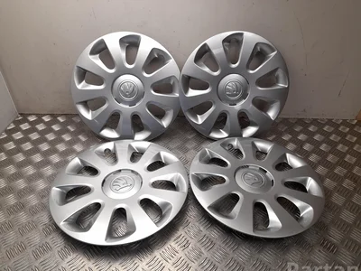 Škoda 1ST 601 147 A / 1ST601147A CITIGO 2014 enjoliveur de roue R15 - Image 1