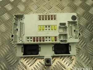 Fiat 51965996 500L (351_, 352_) 2013 Boîte à fusibles