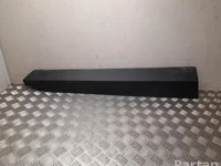 Toyota 75073-K2010 / 75073K2010 Yaris Cross XP210 2024 Un autre détail de finition