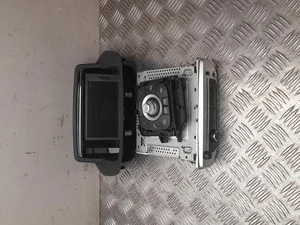 Renault 259153411R, 253b00345R, 281159184R MEGANE III Hatchback (BZ0_) 2012 Radio CD