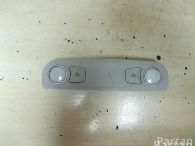 Audi 4L0 947 111 B / 4L0947111B A6 (4F2, C6) 2008 Lumière intérieure - Image 1