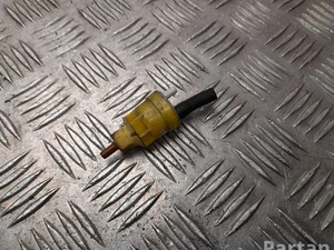 Mercedes-Benz 126 800 00 78 / 1268000078 S-Class W126 1983 Valve magnétique