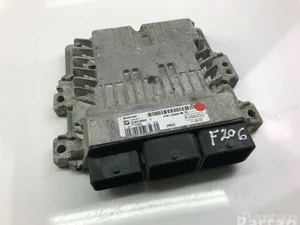 Ford  AV61-12A650-PE; S180138002C / AV6112A650PE, S180138002C FOCUS III 2014 Unités de contrôle