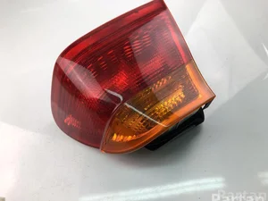 BMW 8364922 3 (E46) 2004 Feu arrière