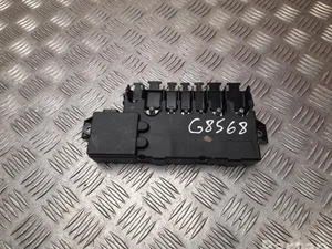 Mercedes-Benz A 297 540 20 01 / A2975402001 EQE V295 2022 Boîte à fusibles