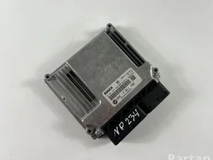 BMW 7811702; 0281015044 / 7811702, 0281015044 1 (E87) 2011 Unité de contrôle moteur