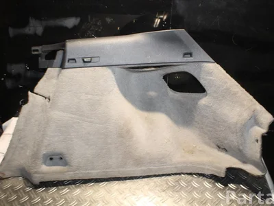 Volvo 30740146 C30 2011 Rembourrage de coffre - Image 1