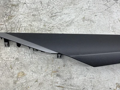 Opel 98452959US, 98452959 Astra L Hatchback 2023 Garniture /moulage Right Front - Image 1