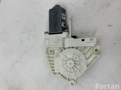Gebrauchtes Original Audi 942886100 A1 (8X1, 8XK) 2012 Fensterhebermotor - Bild 1