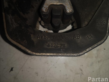 VOLVO 532C79 V50 (MW) 2004 Engine Mounting Rear