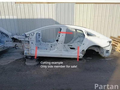 Mercedes-Benz EQS (V297) 2022 Schweller links - Bild 1