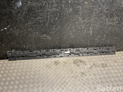 BMW 7425460 X5 (G05) 2018 Schwellerverkleidung rechte Seite - Bild 1